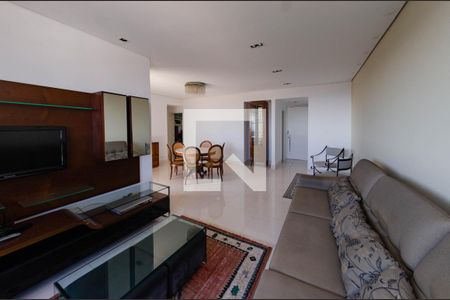 Sala de apartamento à venda com 4 quartos, 156m² em Belvedere, Belo Horizonte