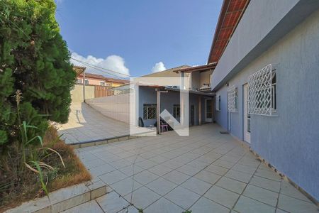 Quintal de casa à venda com 2 quartos, 160m² em Incofindência, Belo Horizonte