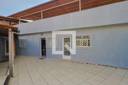 Quinta de casa à venda com 2 quartos, 160m² em Incofindência, Belo Horizonte