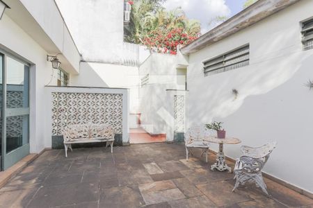 Casa à venda com 3 quartos, 250m² em Alto de Pinheiros, São Paulo