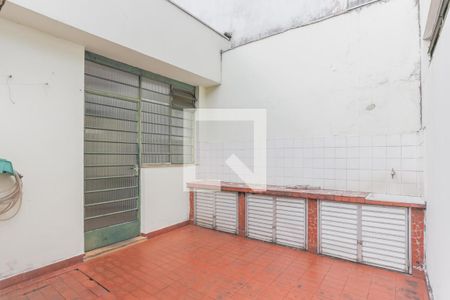 Casa à venda com 3 quartos, 250m² em Alto de Pinheiros, São Paulo