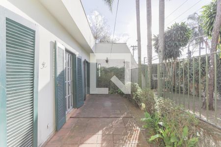 Casa à venda com 3 quartos, 250m² em Alto de Pinheiros, São Paulo