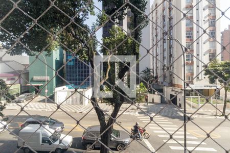 Vista da Sala de apartamento para alugar com 2 quartos, 117m² em Higienópolis, São Paulo