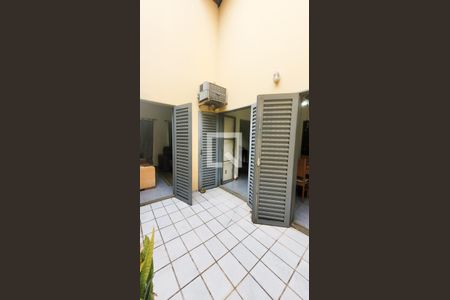 Varanda de casa à venda com 3 quartos, 130m² em Cidade Universitária, Campinas