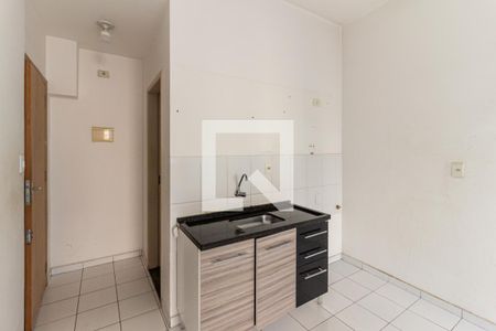 Cozinha de kitnet/studio para alugar com 1 quarto, 32m² em República, São Paulo