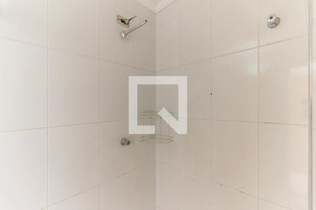 Banheiro de kitnet/studio para alugar com 1 quarto, 32m² em República, São Paulo