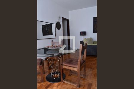 Sala de jantar de apartamento para alugar com 2 quartos, 70m² em Água Verde, Curitiba