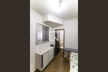 Apartamento para alugar com 198m², 4 quartos e 3 vagas Apartamento para alugar com 198m², 4 quartos e 3 vagasQuarto de Serviço