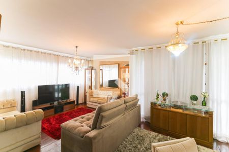 Sala de apartamento à venda com 4 quartos, 196m² em Vila Suzana, São Paulo