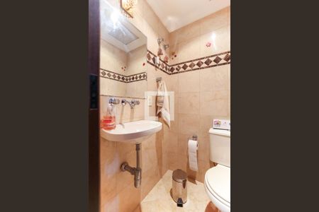 Apartamento para alugar com 198m², 4 quartos e 3 vagas Apartamento para alugar com 198m², 4 quartos e 3 vagasLavabo