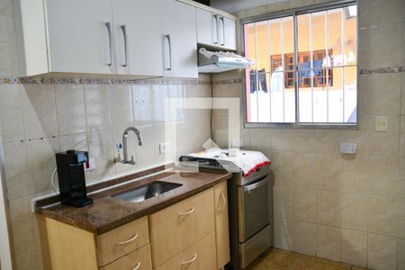 Cozinha de casa para alugar com 1 quarto, 40m² em Cerâmica, São Caetano do Sul