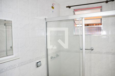 Banheiro de casa para alugar com 1 quarto, 40m² em Cerâmica, São Caetano do Sul