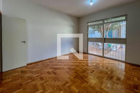 Suíte de casa à venda com 3 quartos, 260m² em Serra, Belo Horizonte