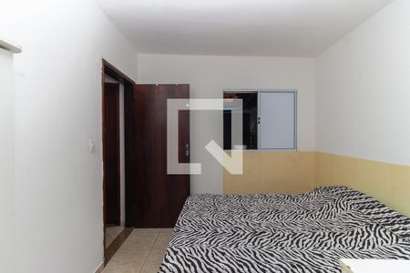 Suíte de casa para alugar com 2 quartos, 350m² em Jardim da Glória, São Paulo