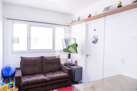 Sala de apartamento para alugar com 2 quartos, 34m² em Vila Pierina, São Paulo