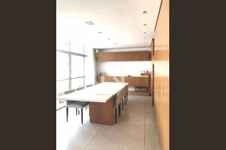 Apartamento à venda com 3 quartos, 226m² em Itaim Bibi, São Paulo