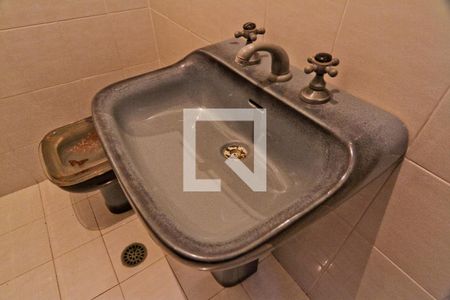 Lavabo de casa à venda com 3 quartos, 104m² em Santa Teresinha, São Paulo