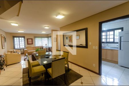 Sala de Jantar de casa à venda com 3 quartos, 191m² em Cristal, Porto Alegre