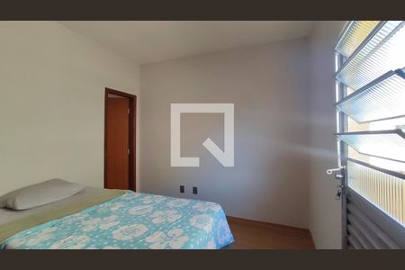 Quarto 1 suíte de casa de condomínio à venda com 3 quartos, 110m² em Europa, Contagem