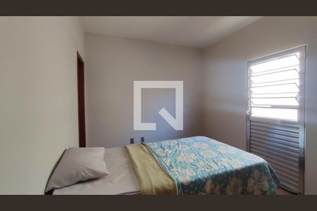 Quarto 1 suíte de casa de condomínio à venda com 3 quartos, 110m² em Europa, Contagem