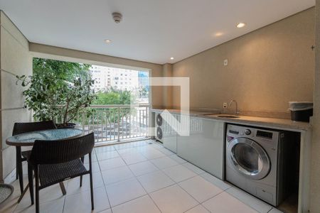 Sacada de apartamento à venda com 2 quartos, 56m² em Bela Vista, São Paulo