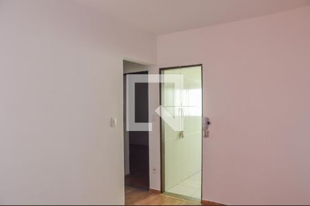 Sala de apartamento para alugar com 2 quartos, 52m² em Vl Galvão Bueno, São Bernardo do Campo