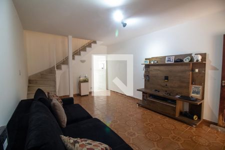 Sala de casa à venda com 3 quartos, 135m² em Vila Cordeiro, São Paulo