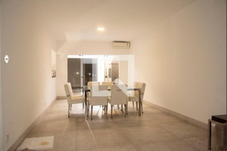 Sala de casa para alugar com 3 quartos, 180m² em Vila da Saúde, São Paulo