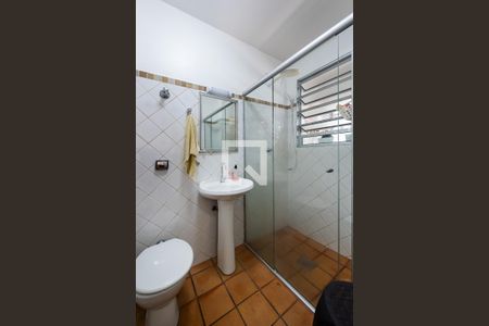 Banheiro de apartamento para alugar com 1 quarto, 60m² em Embaré, Santos
