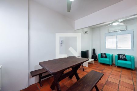 Sala de apartamento para alugar com 1 quarto, 60m² em Embaré, Santos