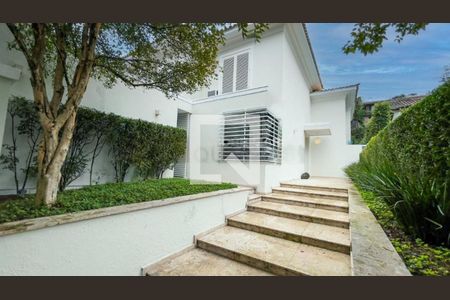 Casa à venda com 4 quartos, 396m² em Morumbi, São Paulo