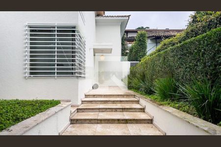 Casa à venda com 4 quartos, 396m² em Morumbi, São Paulo