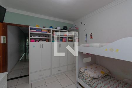 Quarto 1 de casa à venda com 3 quartos, 110m² em Vila Nivi, São Paulo