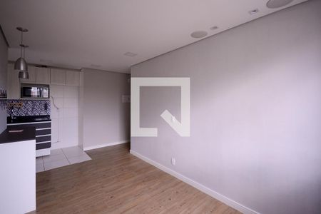 Sala  de apartamento para alugar com 2 quartos, 41m² em Jardim Sao Saverio, São Paulo