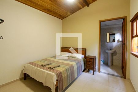 Quarto 2 suíte de casa de condomínio para alugar com 2 quartos, 90m² em Itanhangá, Rio de Janeiro