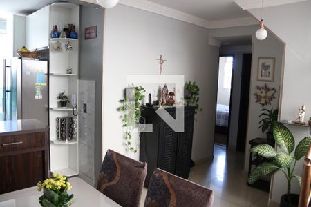 Sala de apartamento à venda com 3 quartos, 120m² em Jardim Riacho das Pedras, Contagem