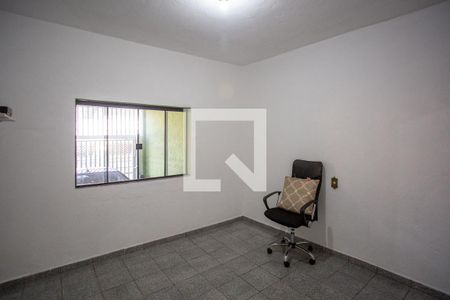 Sala/Quarto Casa 1 de casa à venda com 5 quartos, 300m² em Taboão, Diadema