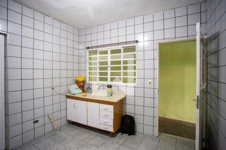 Cozinha Casa 1 de casa à venda com 5 quartos, 300m² em Taboão, Diadema