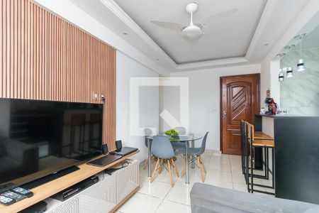 Sala de apartamento à venda com 2 quartos, 73m² em Olaria, Rio de Janeiro