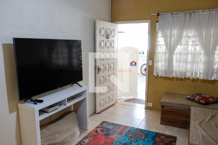 sala de casa à venda com 4 quartos, 154m² em Quitaúna, Osasco