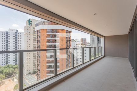 Apartamento à venda com 3 quartos, 155m² em Vila Nova Conceição, São Paulo