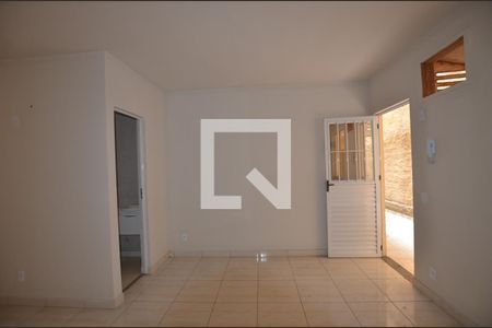 Sala /Quarto  de apartamento para alugar com 1 quarto, 25m² em Cordovil, Rio de Janeiro