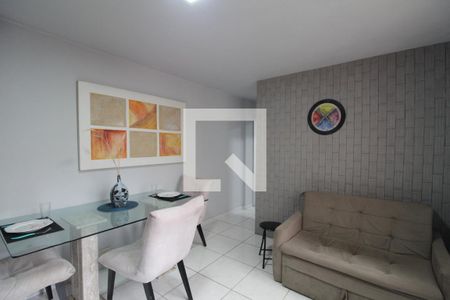Sala de apartamento para alugar com 1 quarto, 60m² em Curicica, Rio de Janeiro