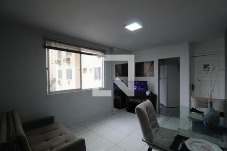 Sala de apartamento para alugar com 1 quarto, 60m² em Curicica, Rio de Janeiro