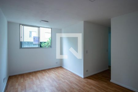 Sala de apartamento à venda com 2 quartos, 48m² em Itaquera, São Paulo