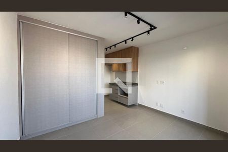 Quarto de kitnet/studio para alugar com 1 quarto, 27m² em Pinheiros, São Paulo