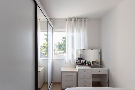 Quarto 2 de apartamento para alugar com 2 quartos, 47m² em São João Batista (venda Nova), Belo Horizonte