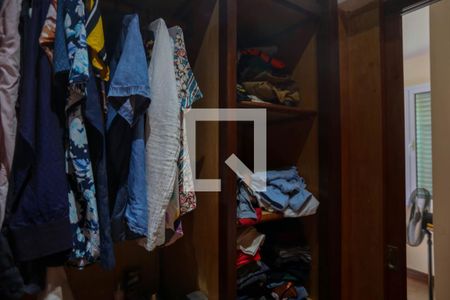 Closet da suíte de apartamento à venda com 3 quartos, 160m² em Serra, Belo Horizonte