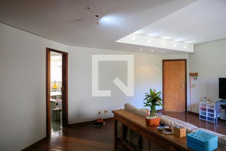 Sala de apartamento à venda com 3 quartos, 160m² em Serra, Belo Horizonte