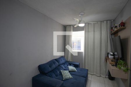 Sala de apartamento para alugar com 2 quartos, 49m² em Nova Cidade, São Gonçalo